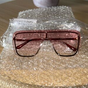 Stylish Pink Sunglasses